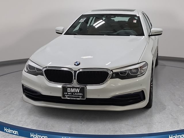 Used 2019 BMW 540i xDrive w/ Premium Package AWD/4WD image 3