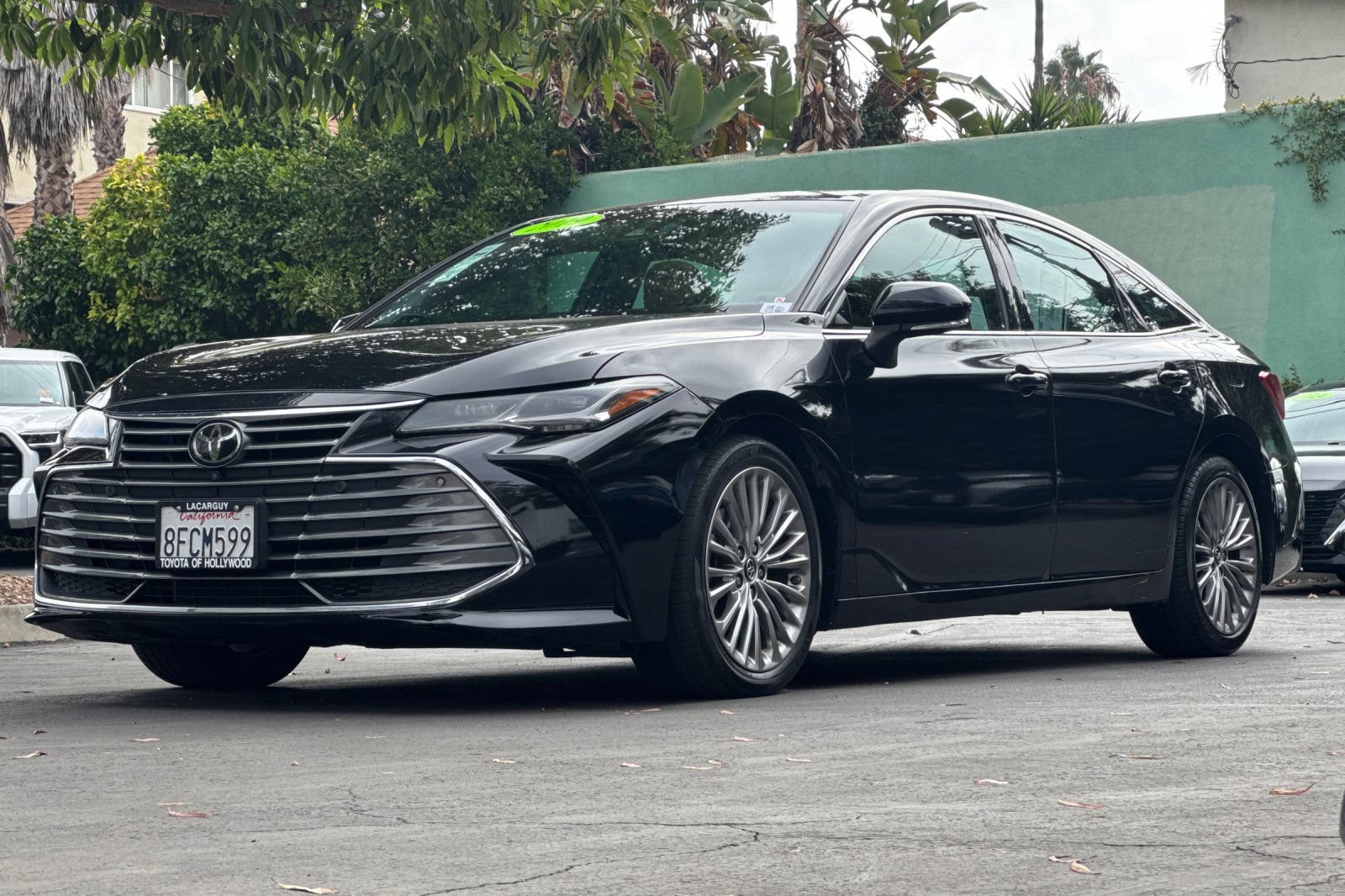 Used 2019 Toyota Avalon Limited w/ Advanced Safety Package FWD image 8