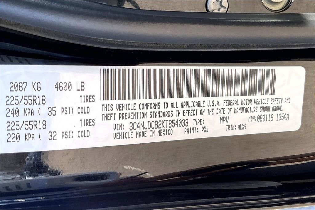 Used 2019 Jeep Compass Limited image 29