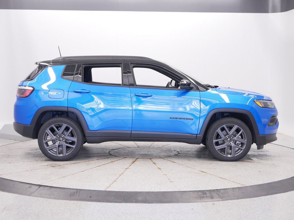 New 2026 Jeep Compass Limited AWD/4WD image 8