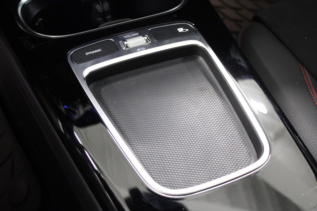 Used 2025 Mercedes-Benz CLA 35 AMG 4MATIC image 30