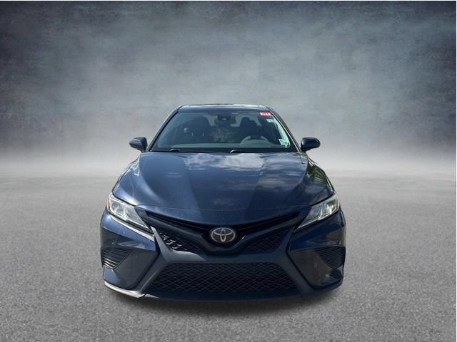 Used 2018 Toyota Camry SE w/ Audio Package FWD image 2