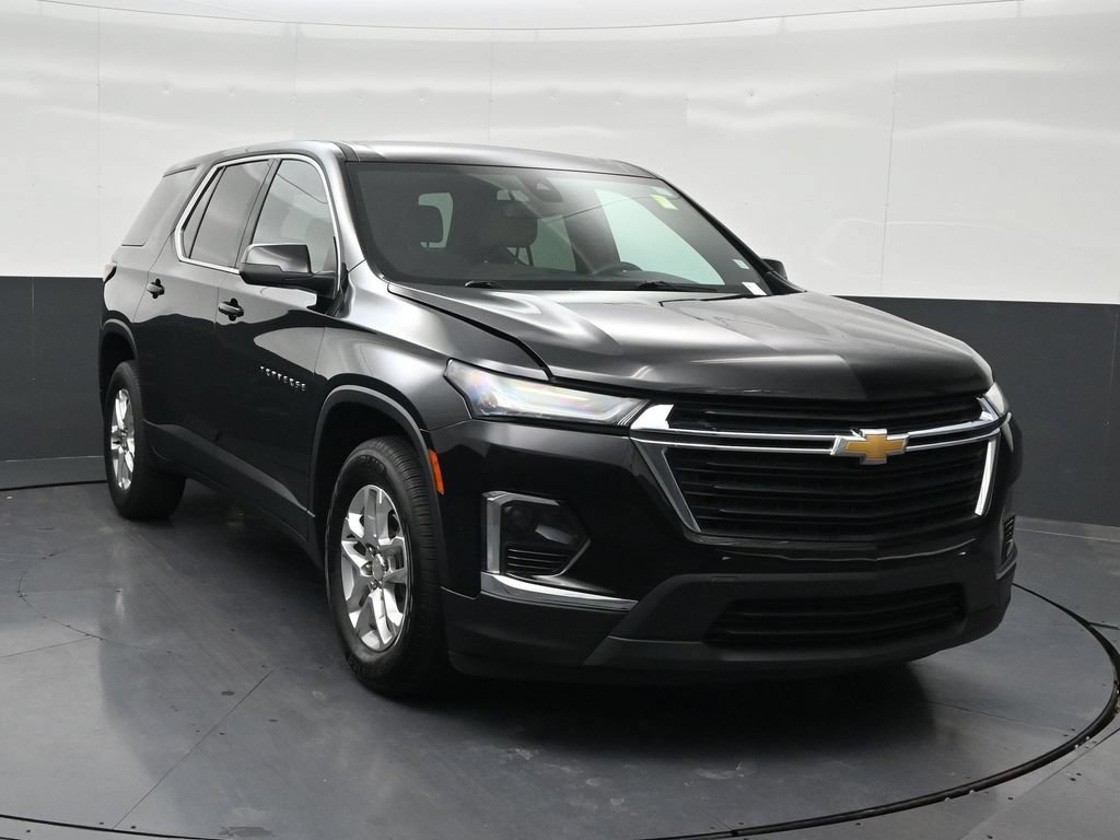 Used 2022 Chevrolet Traverse LS FWD image 8