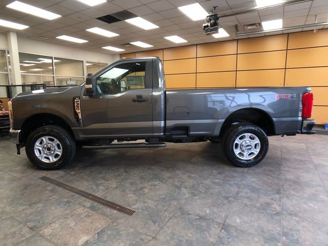 New 2026 Ford F350 XLT image 4