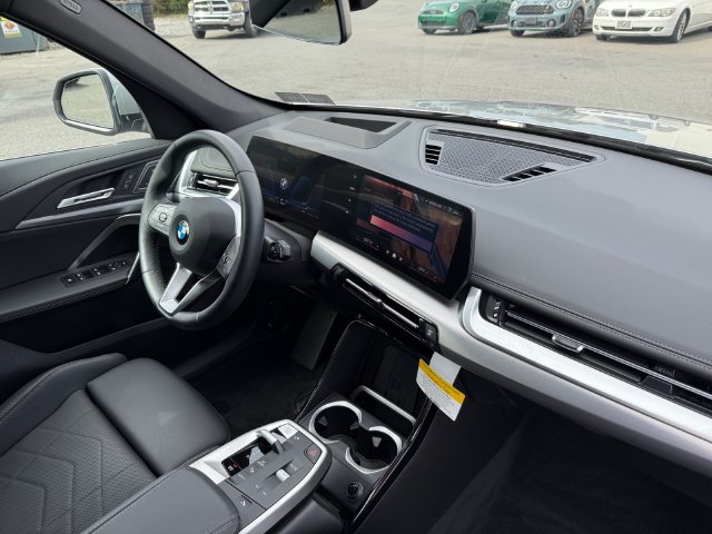 Certified 2026 BMW X1 xDrive28i w/ Technology Package AWD/4WD image 17