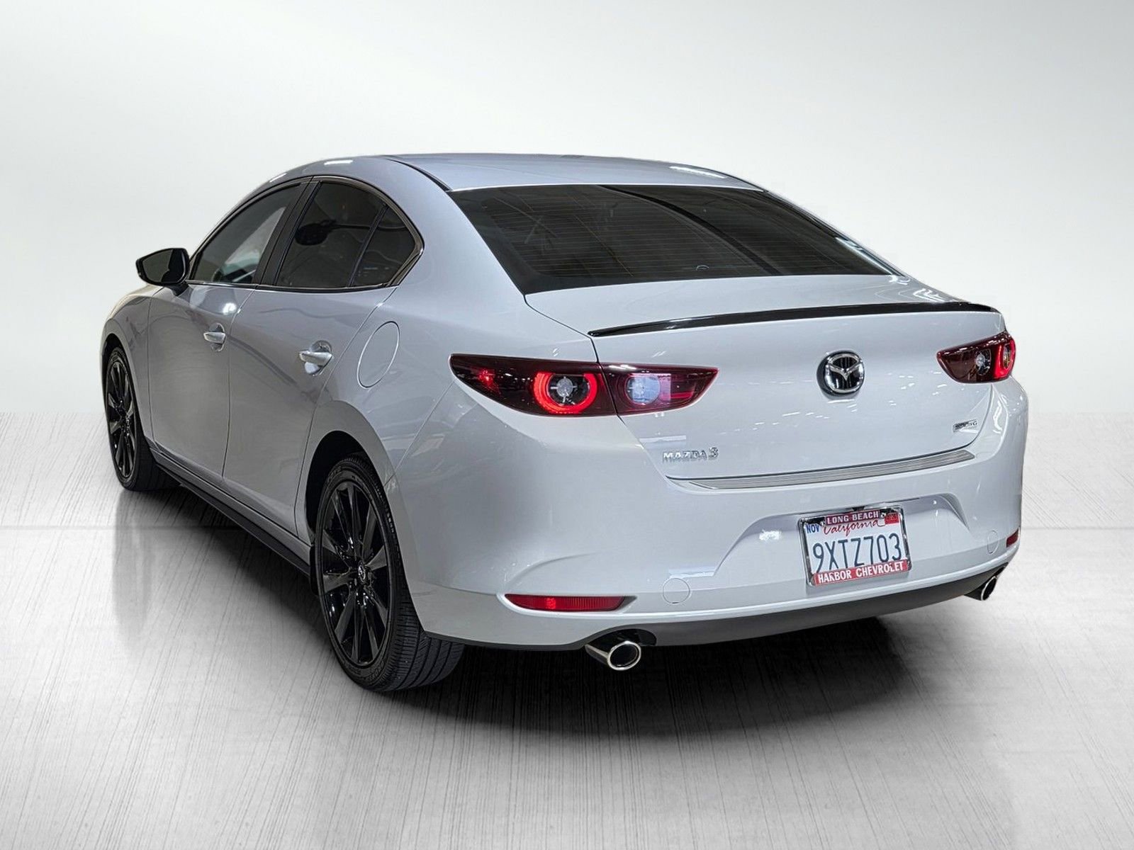 Used 2024 MAZDA MAZDA3 s FWD image 5