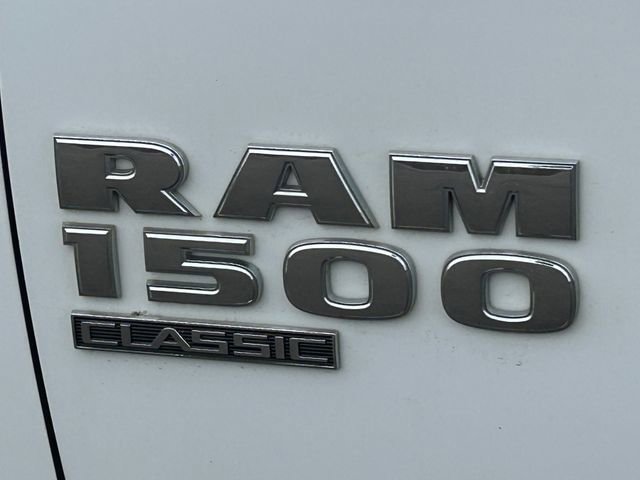 Used 2019 RAM 1500 Classic SLT AWD/4WD image 15