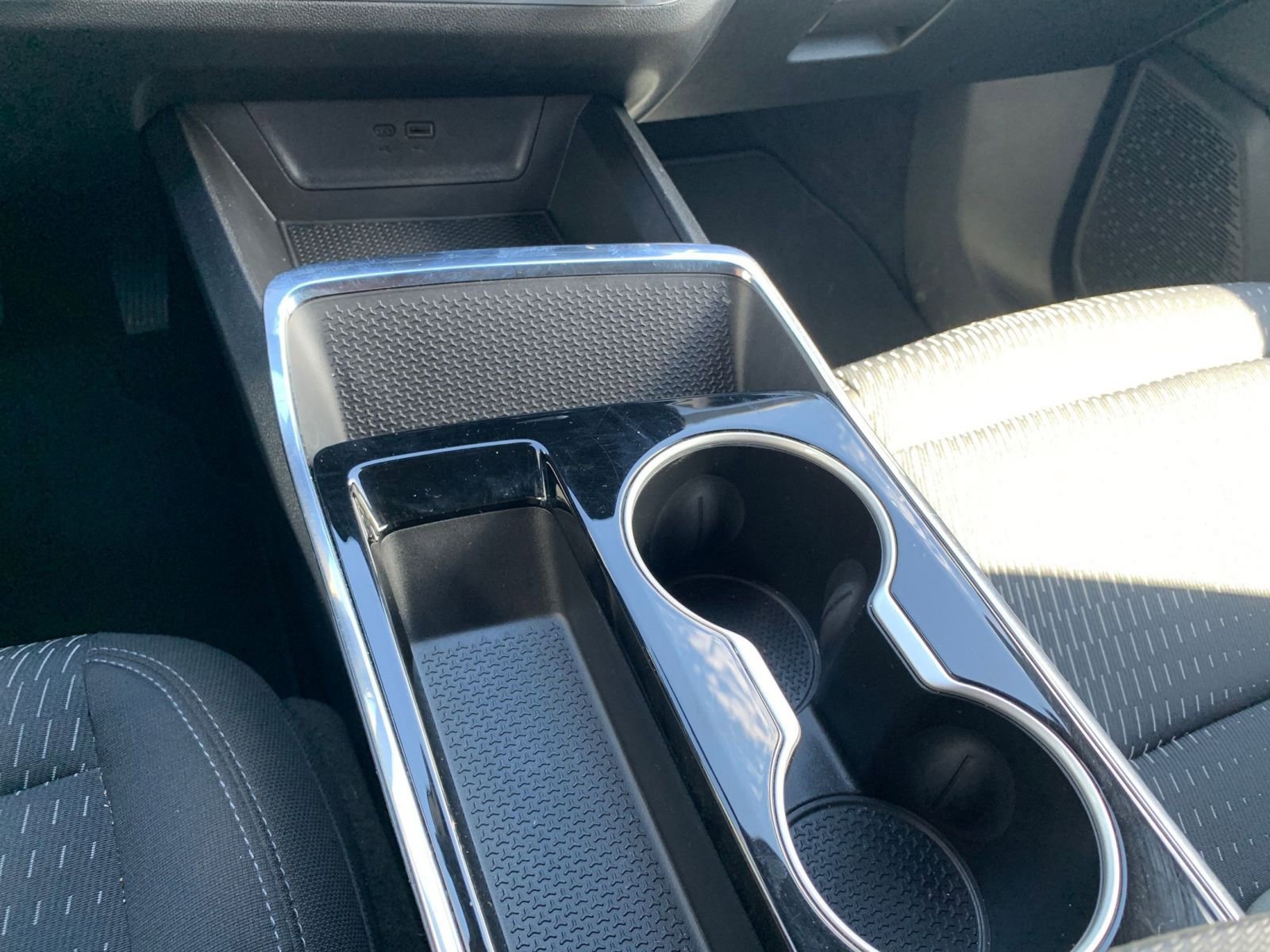 Used 2025 Chevrolet Equinox LT image 41