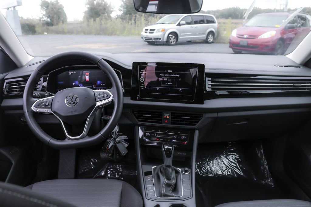 New 2025 Volkswagen Jetta S image 34