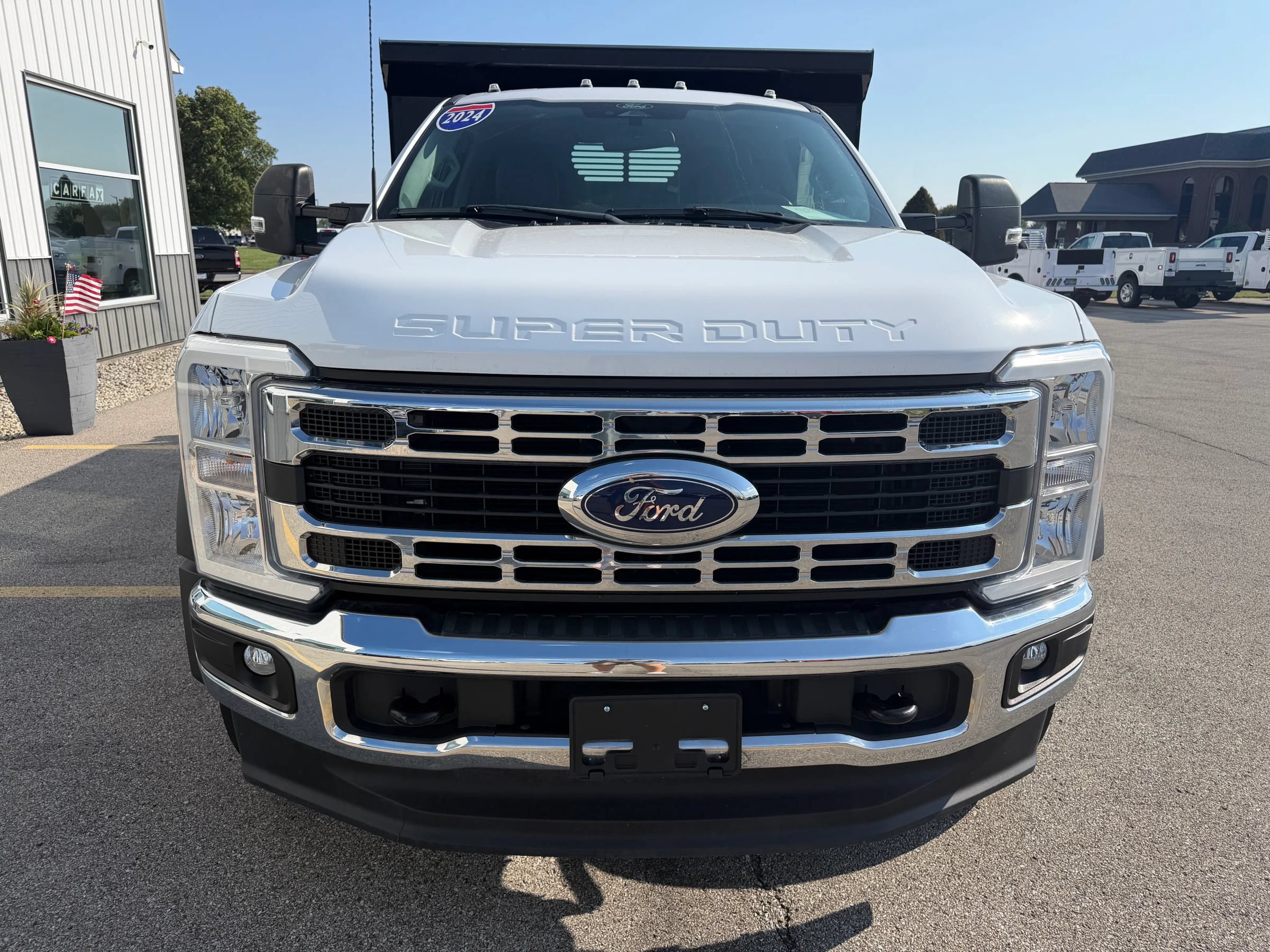 Used 2024 Ford F550 4x4 Regular Cab Super Duty image 11