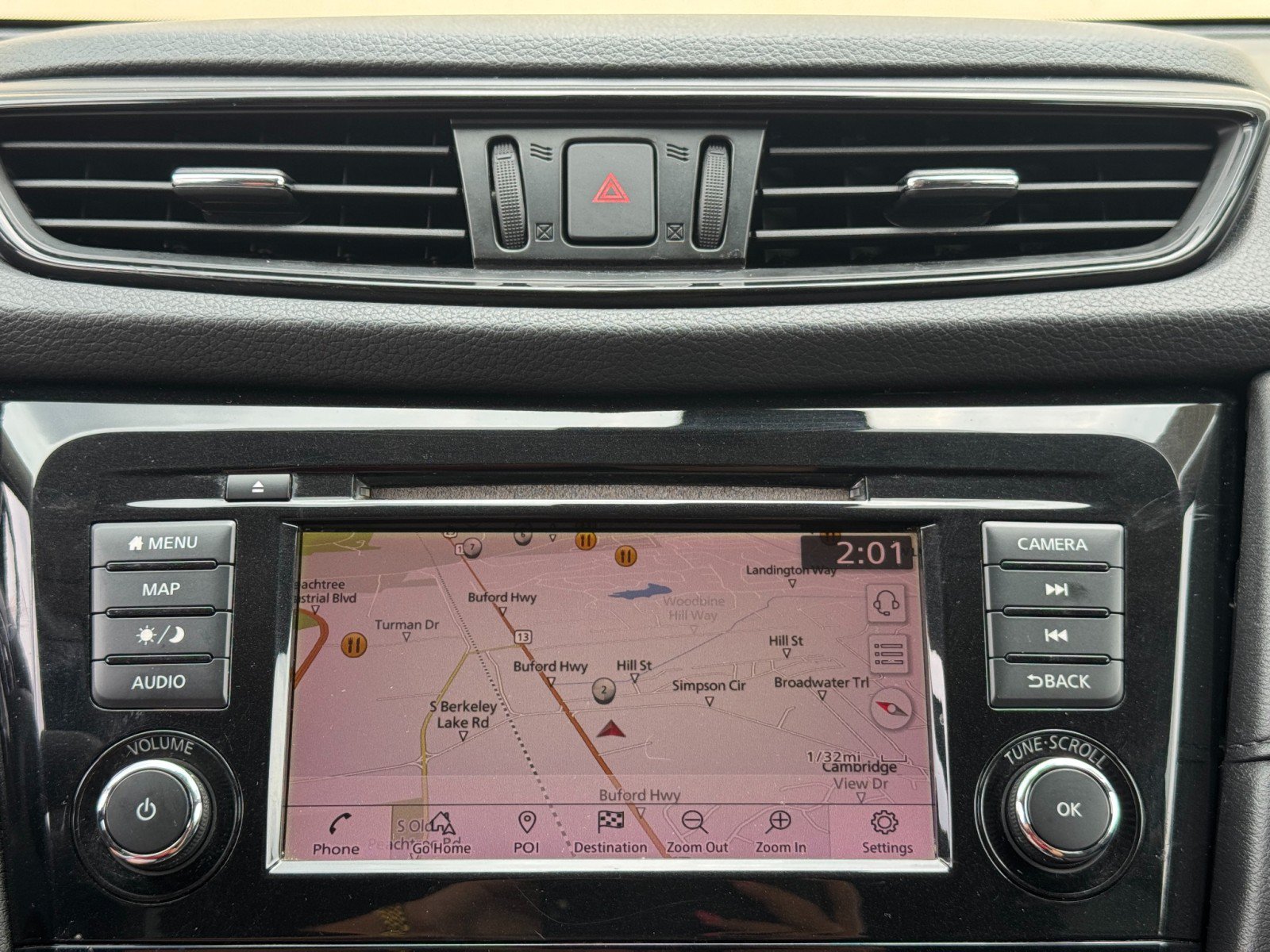 Used 2019 Nissan Rogue SV w/ Premium Package AWD/4WD image 25