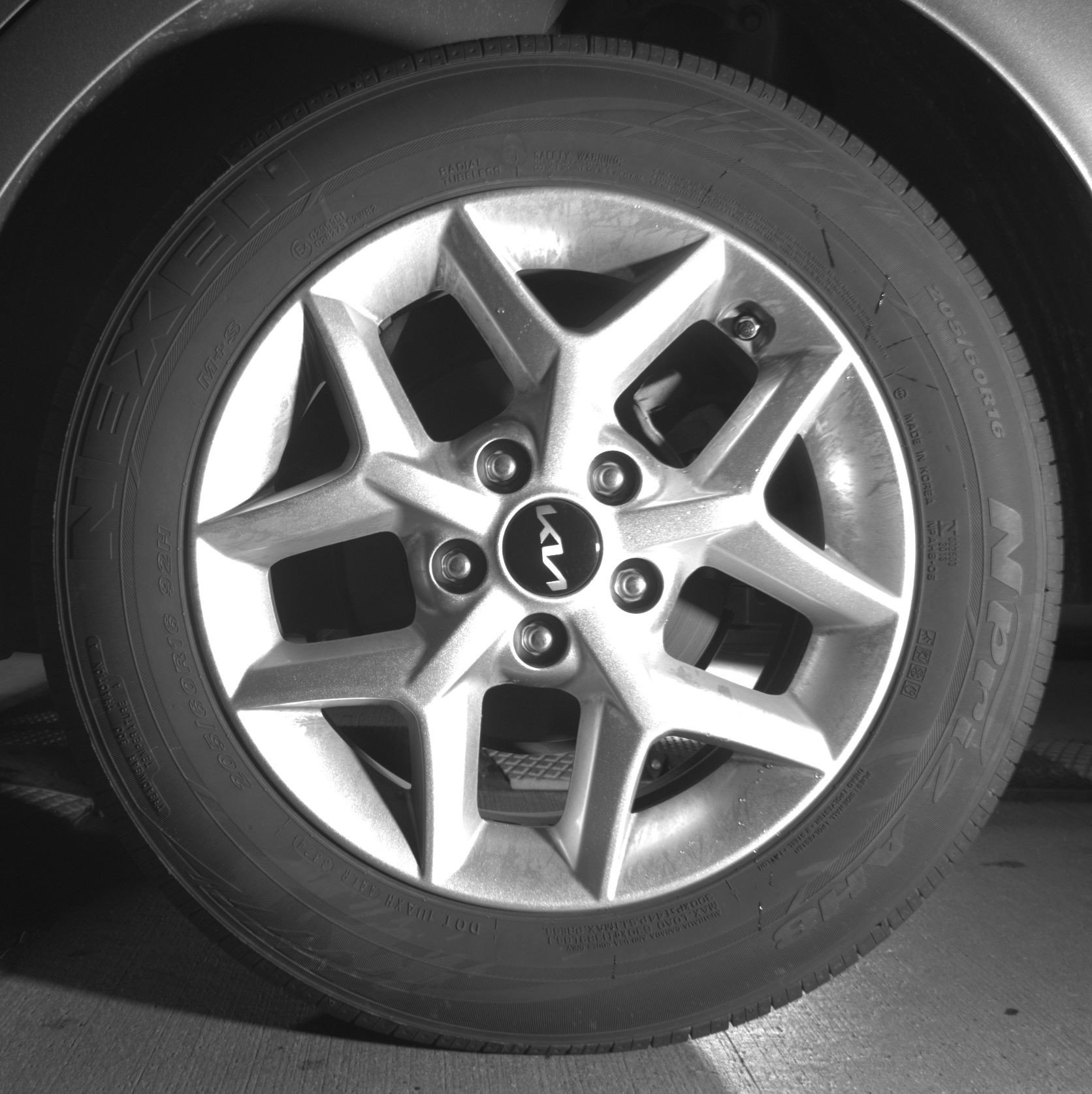 Used 2025 Kia Soul LX w/ LX Technology Package FWD image 14