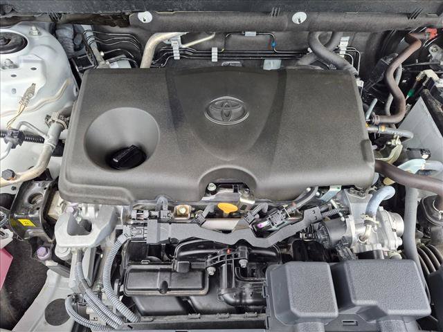 Used 2024 Toyota RAV4 XLE w/ Convenience Package FWD image 21