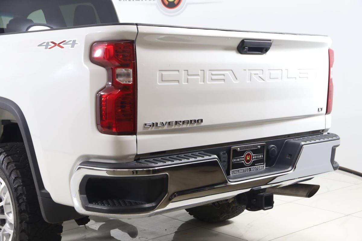 Used 2020 Chevrolet Silverado 2500 LT AWD/4WD image 21