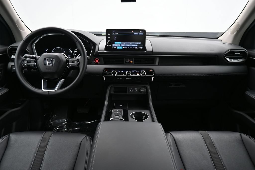 Certified 2025 Honda Pilot EX-L image 46