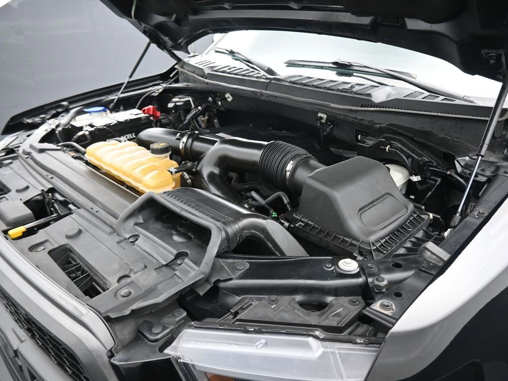 Used 2018 Ford F150 Raptor w/ Equipment Group 802A Luxury image 66