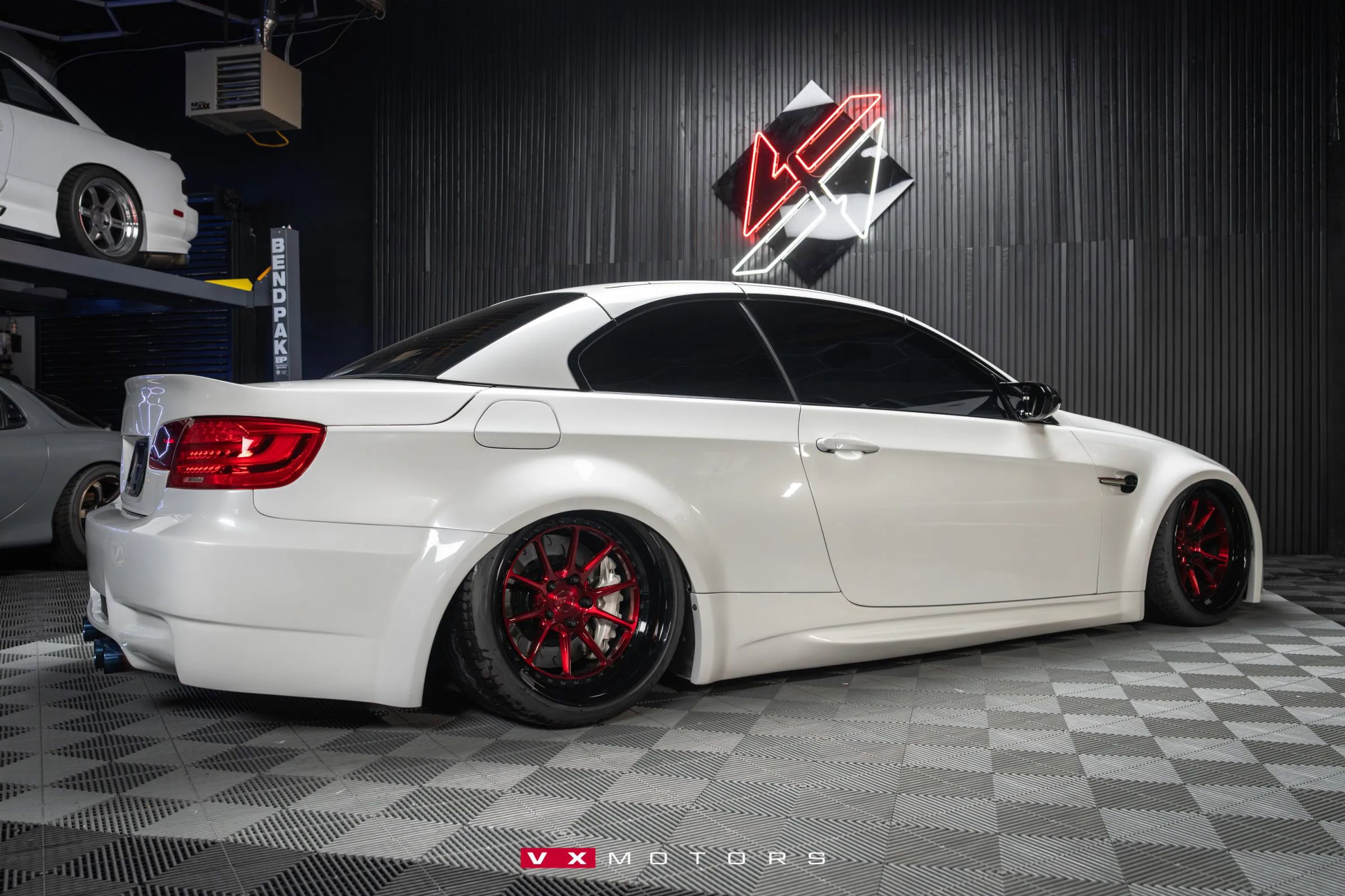 Used 2009 BMW 335i Convertible image 24