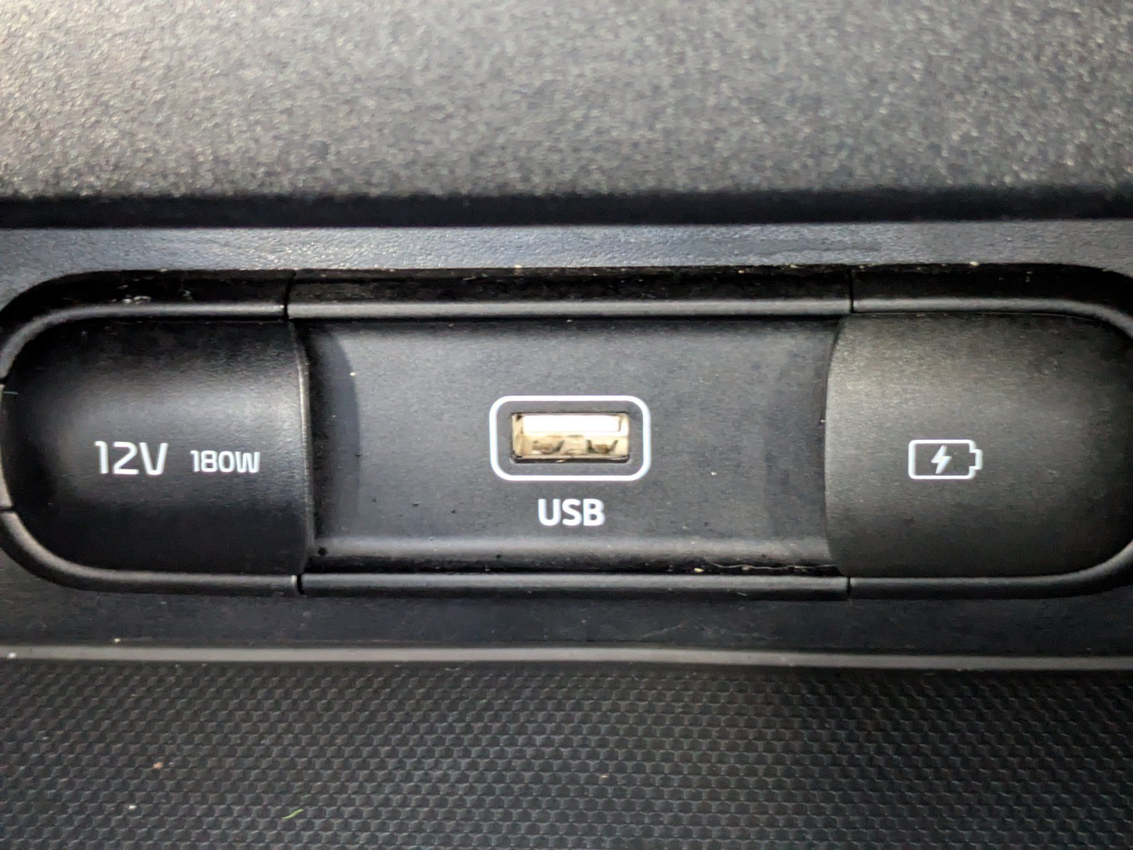 Certified 2024 Kia Forte LXS FWD image 22