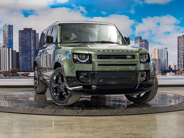 New 2026 Land Rover Defender 130 X-Dynamic SE image 2