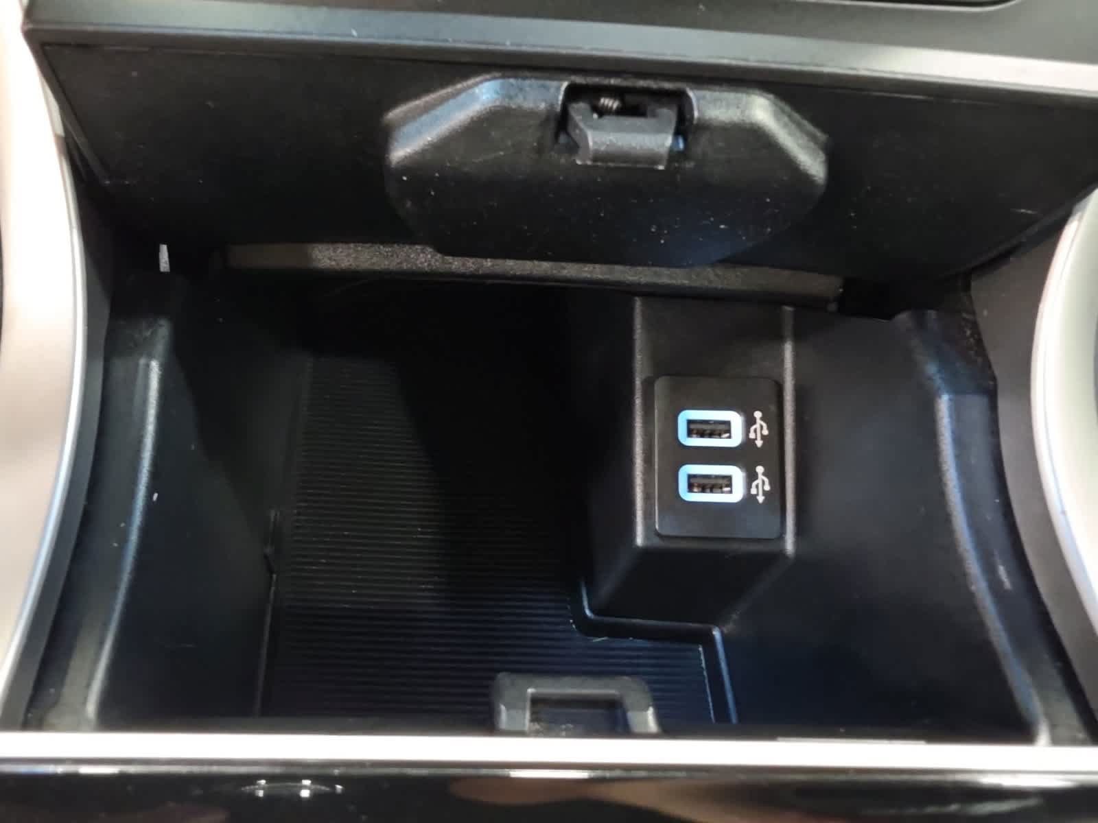 Used 2019 Ford Edge SEL w/ Equipment Group 201A AWD/4WD image 25