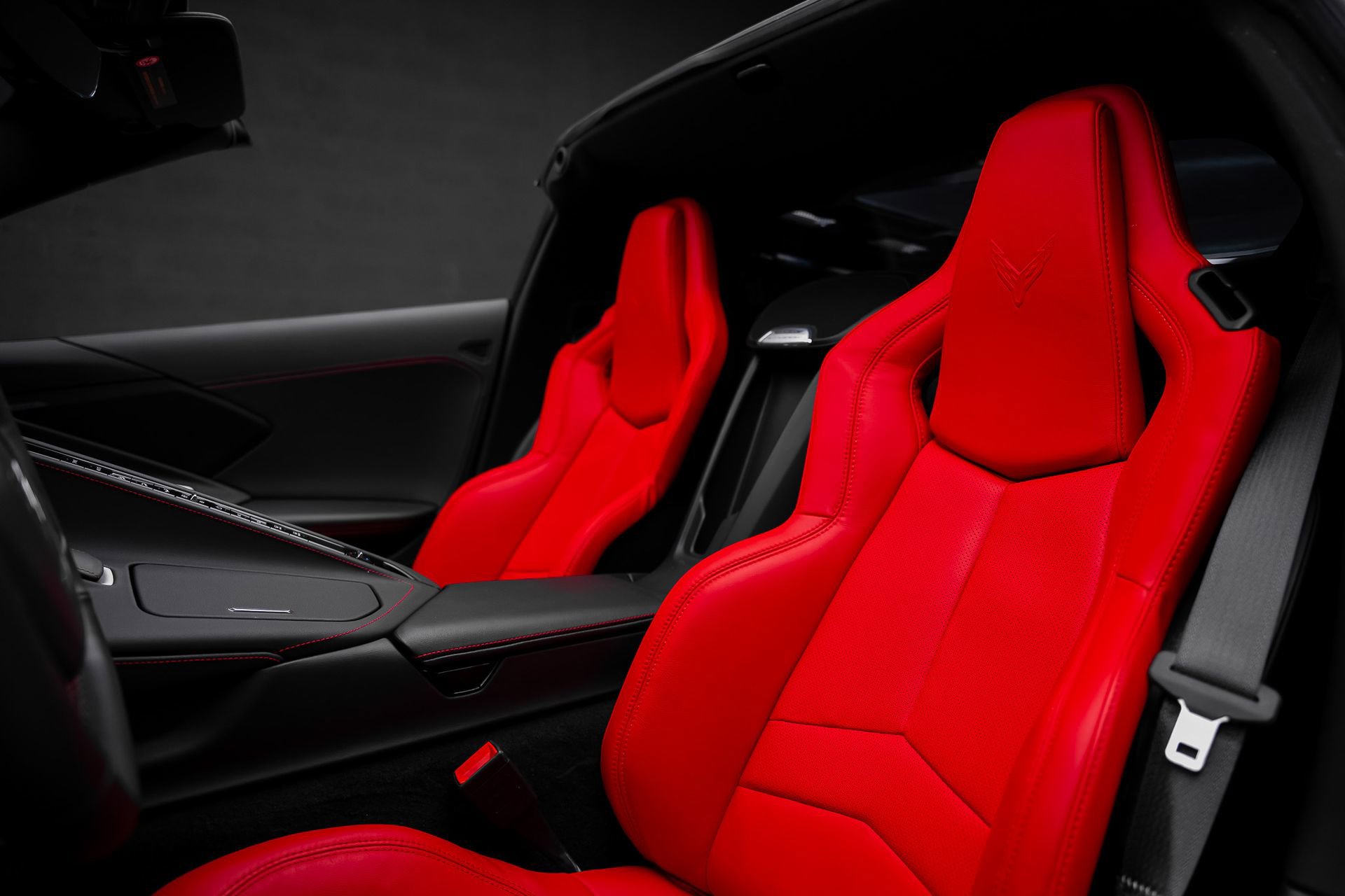 Used 2024 Chevrolet Corvette Stingray Coupe w/ 1LT image 63