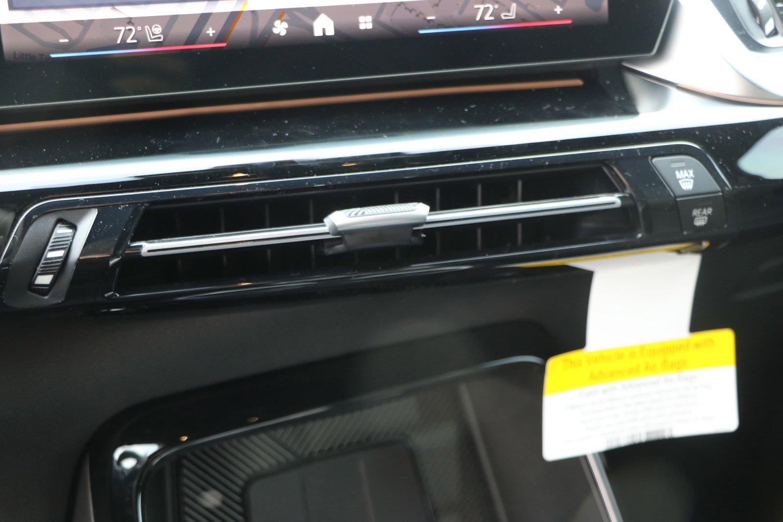 Certified 2025 BMW X1 xDrive28i w/ Technology Package image 23