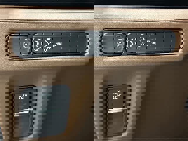 Used 2024 Acura MDX FWD w/ Technology Package image 19