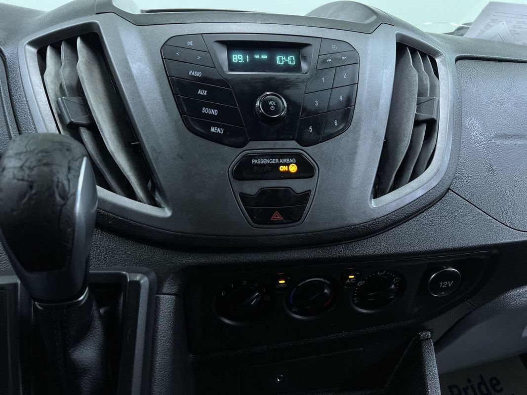 Used 2019 Ford Transit 250 130 Low Roof w/ Exterior Upgrade Package RWD image 19