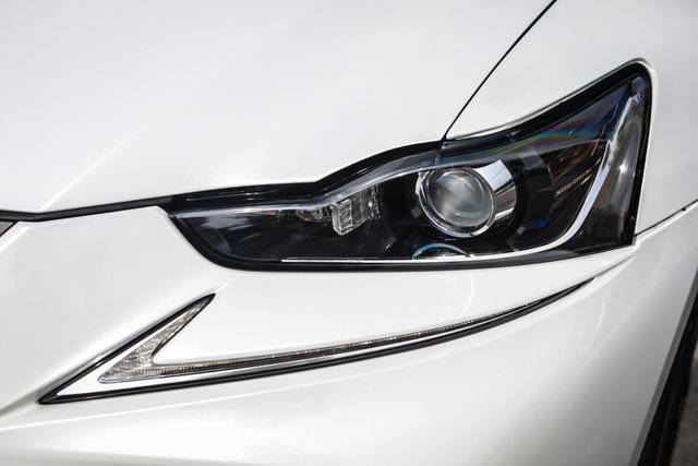 Used 2018 Lexus IS 300 F Sport w/ F Sport Package AWD/4WD image 11