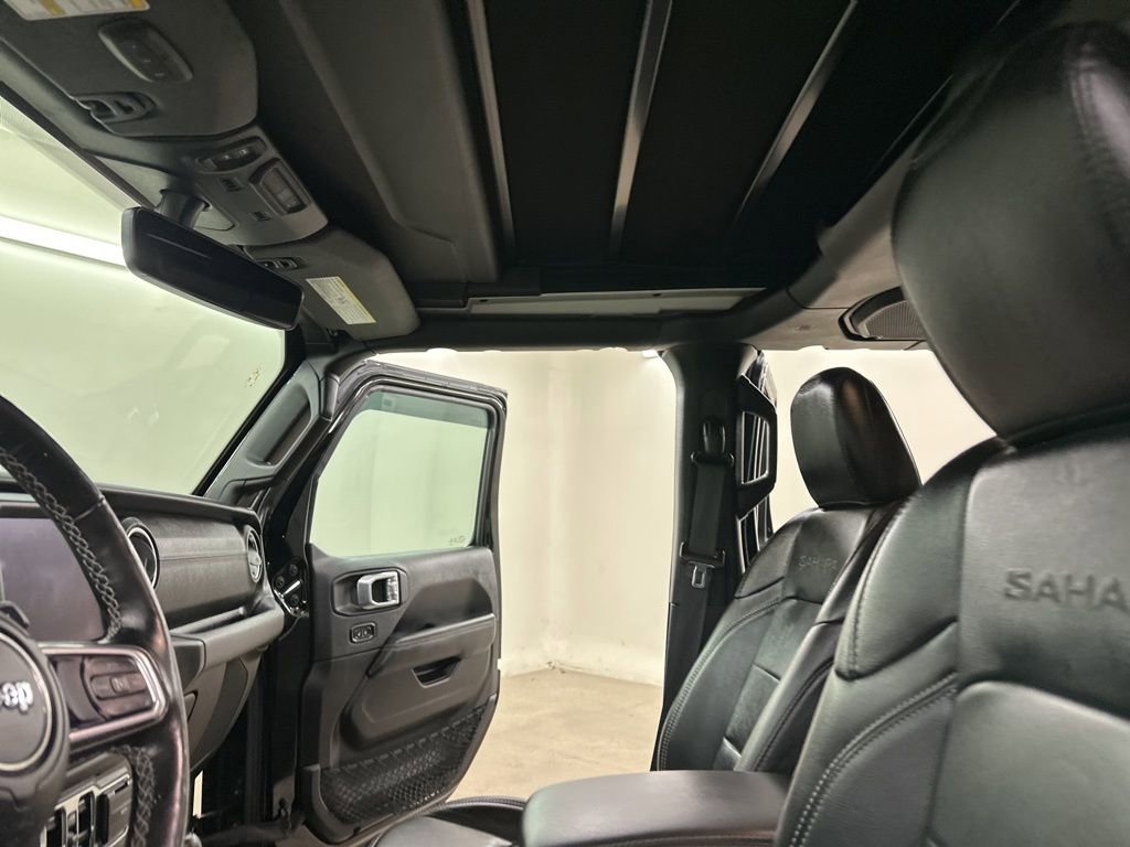 Used 2023 Jeep Wrangler Unlimited Sahara w/ Cold Weather Group image 32