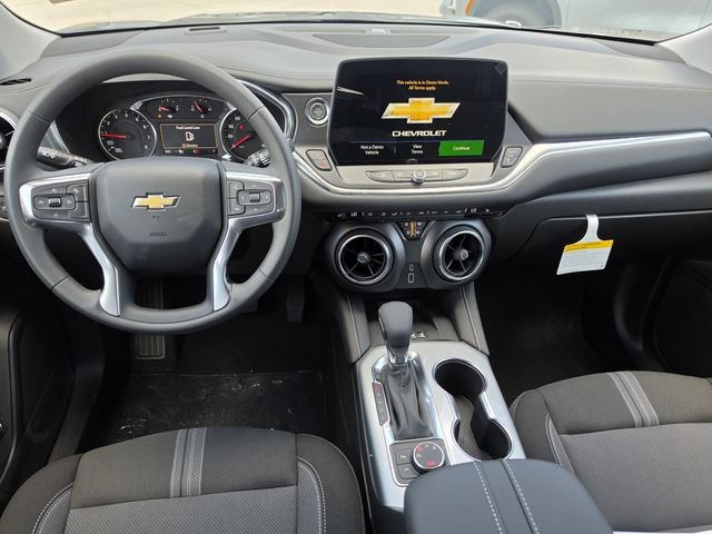 New 2026 Chevrolet Blazer LT w/ Convenience Package AWD/4WD image 9