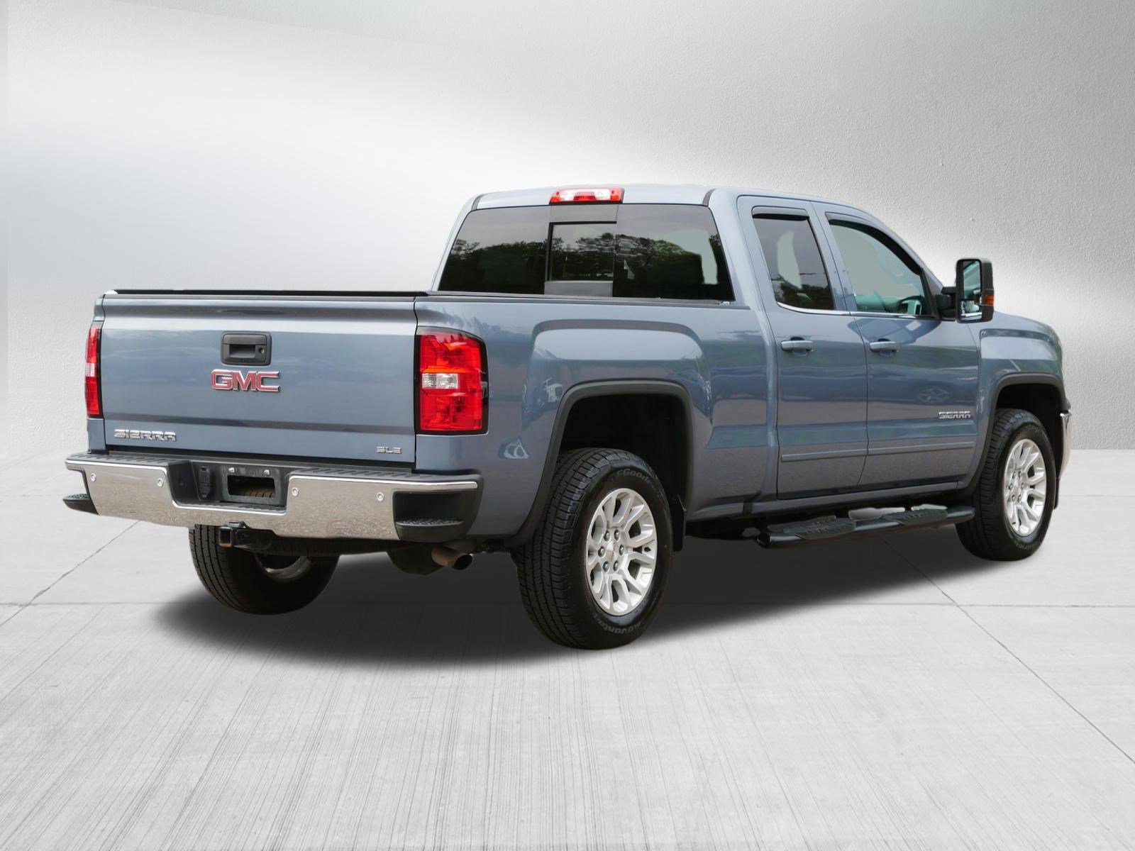Used 2016 GMC Sierra 1500 SLE w/ SLE Value Package AWD/4WD image 7