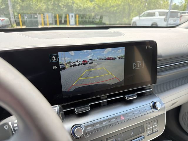 Used 2025 Hyundai Kona SEL AWD/4WD image 24