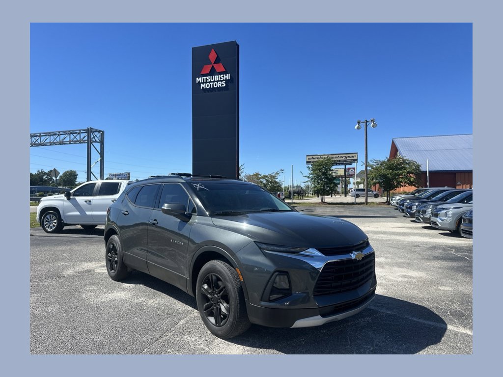 Used 2020 Chevrolet Blazer LT FWD image 1