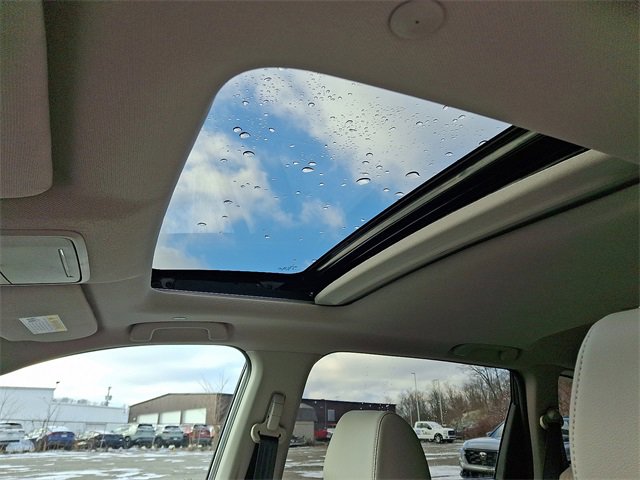 Used 2025 Honda CR-V EX-L image 14