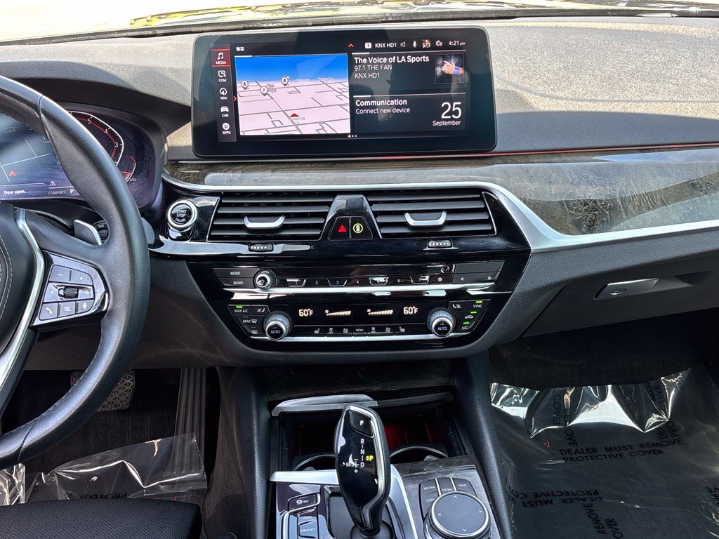 Used 2023 BMW 540i w/ Convenience Package RWD image 21