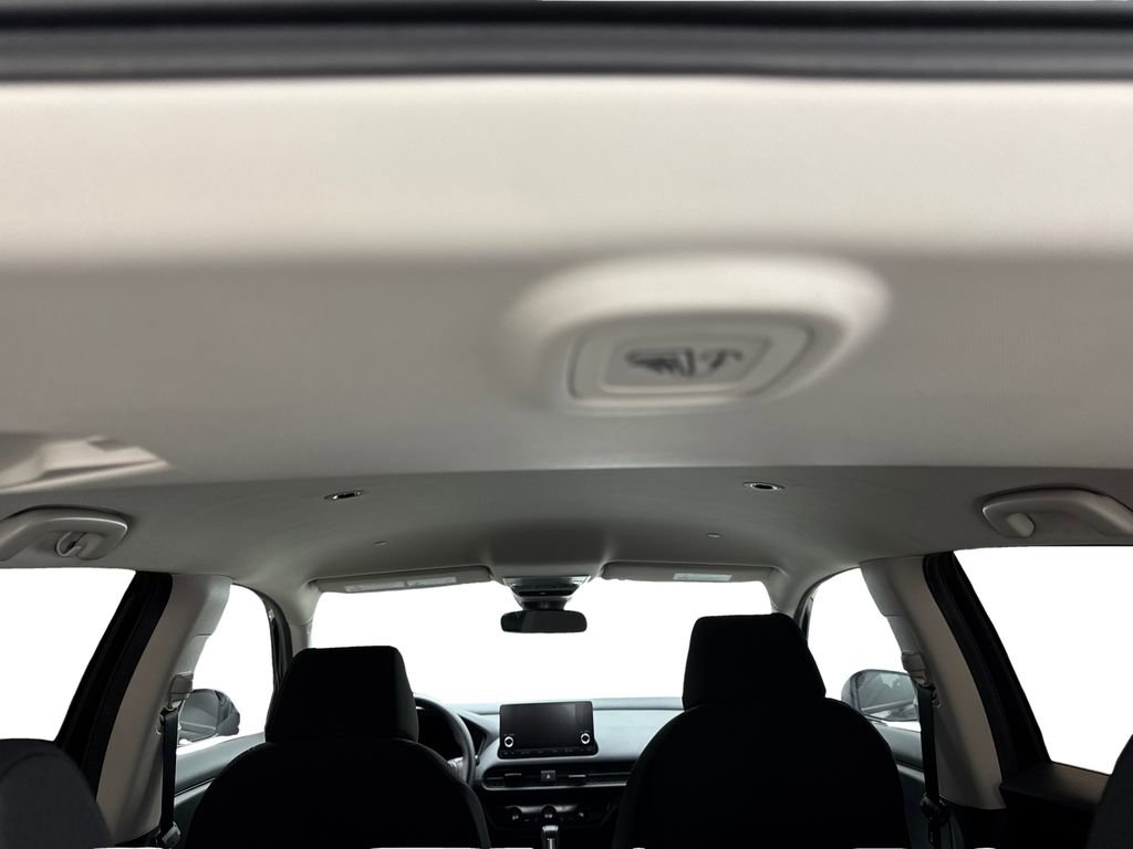 Used 2025 Honda HR-V LX image 77
