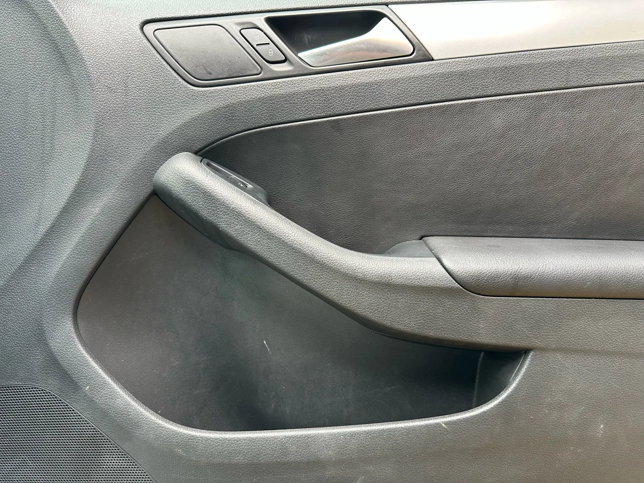 Used 2013 Volkswagen Jetta SE image 14