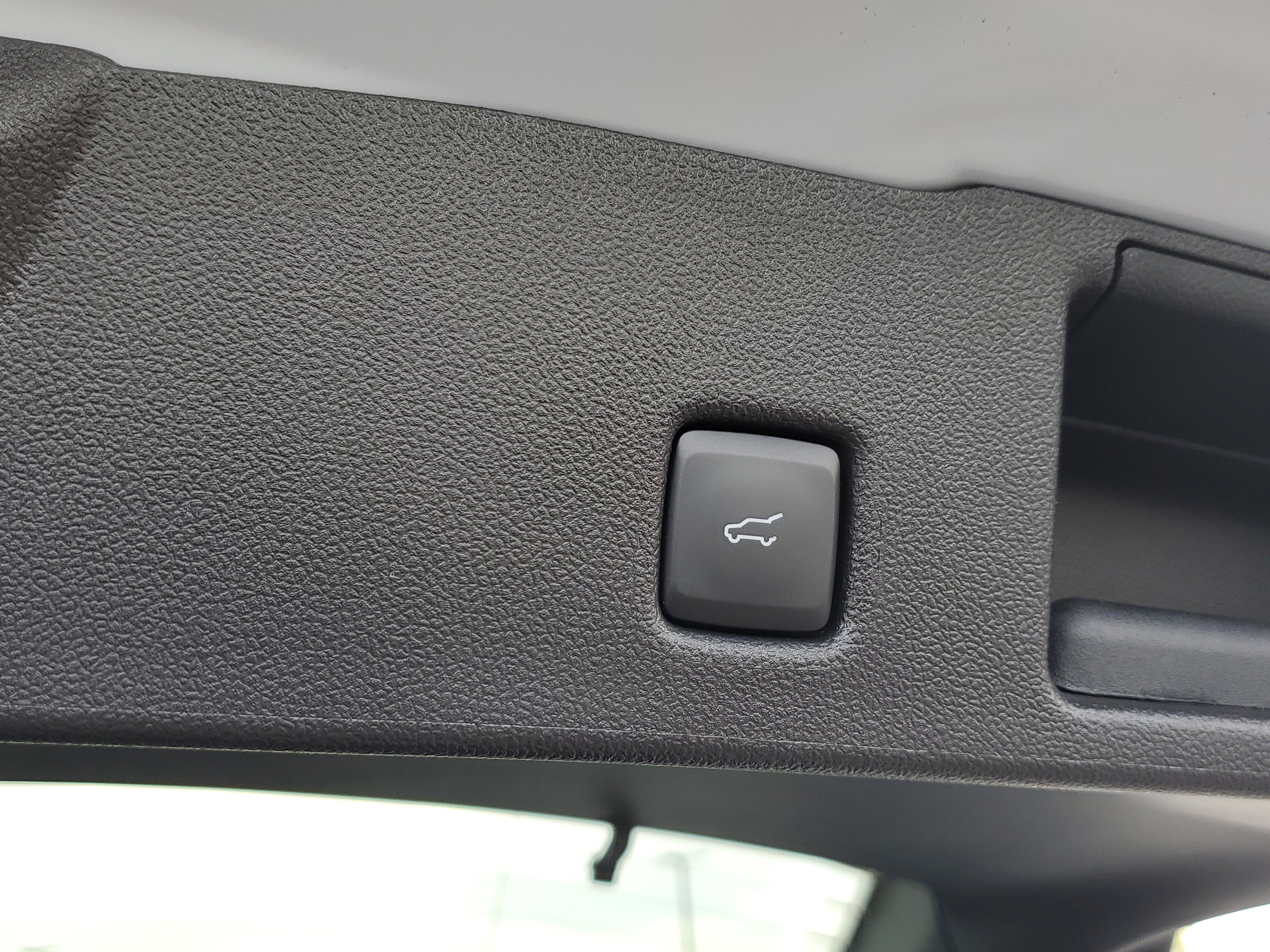 Certified 2026 Ford Escape Active w/ Cold Weather Package image 8