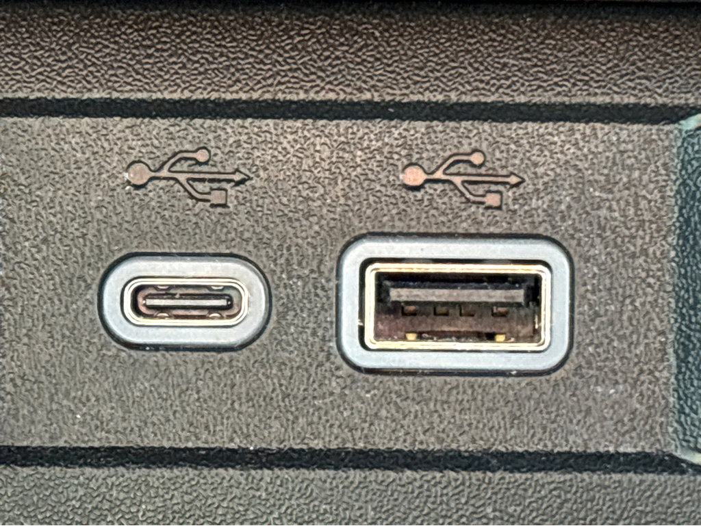 Used 2024 Chevrolet Colorado ZR2 w/ Technology Package image 33