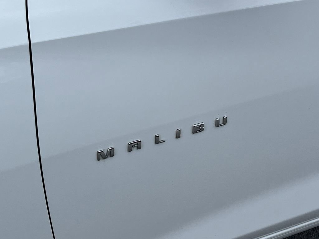 Used 2024 Chevrolet Malibu LT image 31
