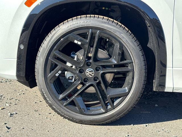 New 2026 Volkswagen Tiguan SE R-Line image 9