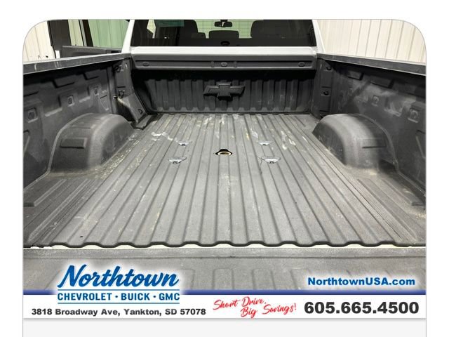 Used 2021 Chevrolet Silverado 2500 Custom w/ Custom Value Package image 22