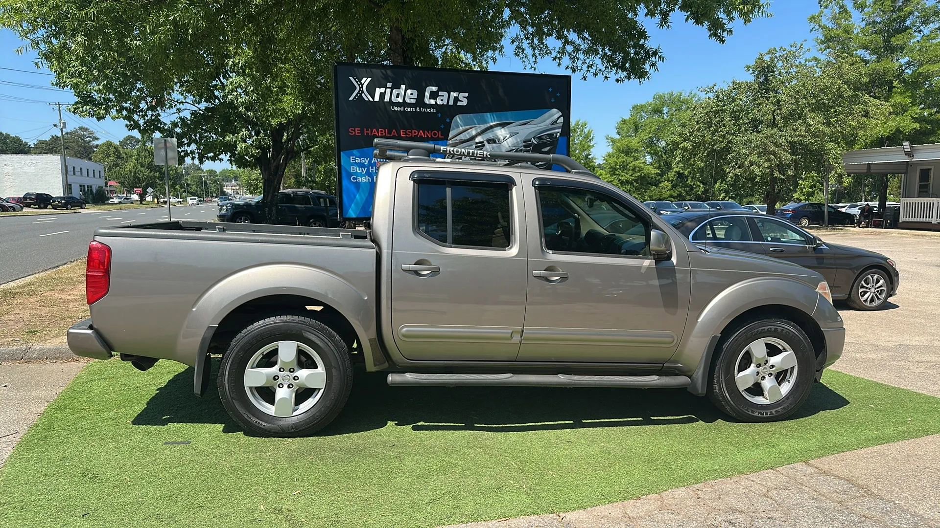 Used 2005 Nissan Frontier LE w/ (J01) Sunroof Pkg RWD image 8