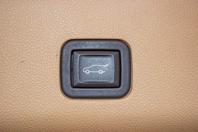 Used 2023 Cadillac Escalade Premium Luxury w/ LPO, Floor Liner Package image 17