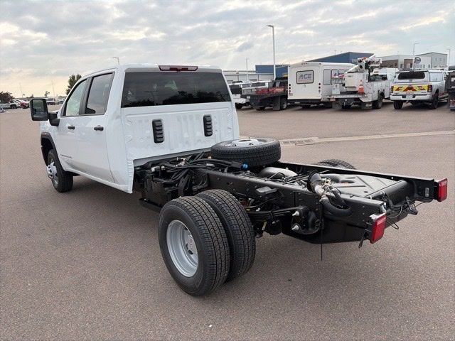 New 2026 GMC Sierra 3500 Pro w/ Convenience Package image 7