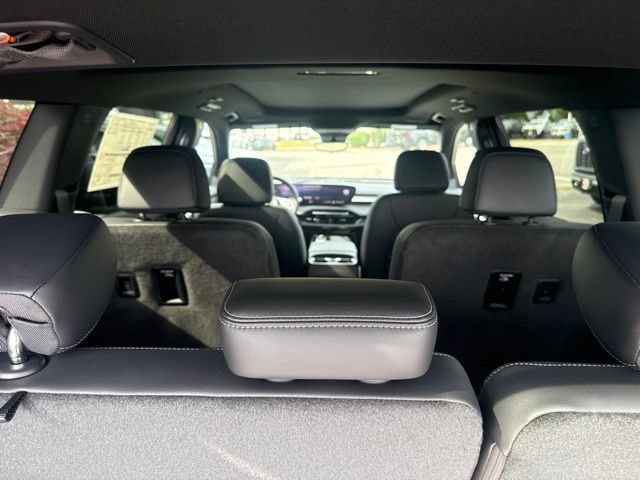 New 2027 Buick Enclave Sport Touring w/ Power Package AWD/4WD image 24