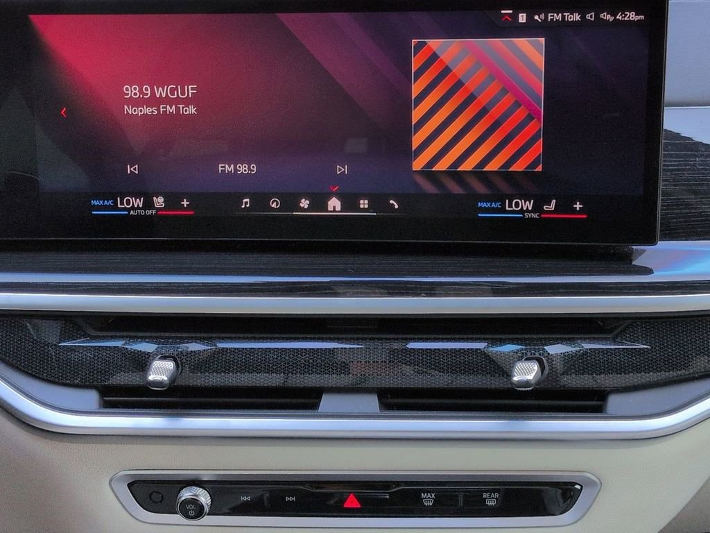 Certified 2024 BMW X5 xDrive40i w/ M Sport Package image 19