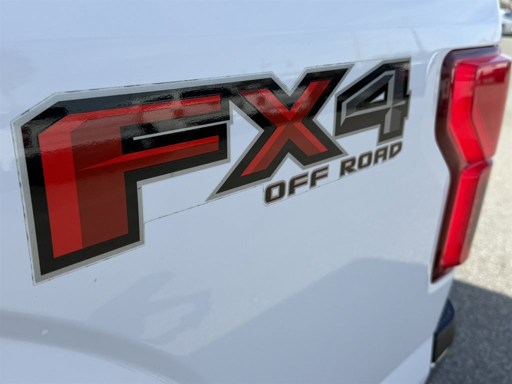 Used 2019 Ford F150 XLT w/ Equipment Group 302A Luxury image 22