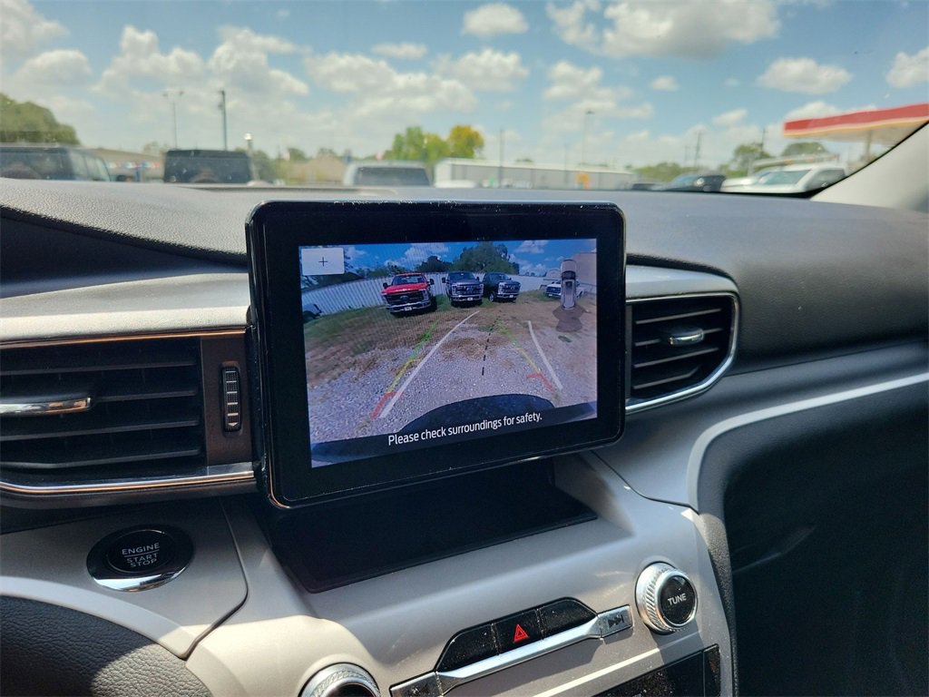 Used 2024 Ford Explorer XLT w/ Equipment Group 202A image 22